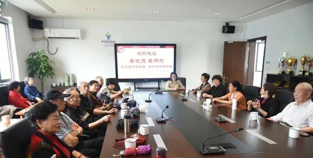 新澳门管家婆的一句话,专业解读方案实施_QXT25.489强劲版